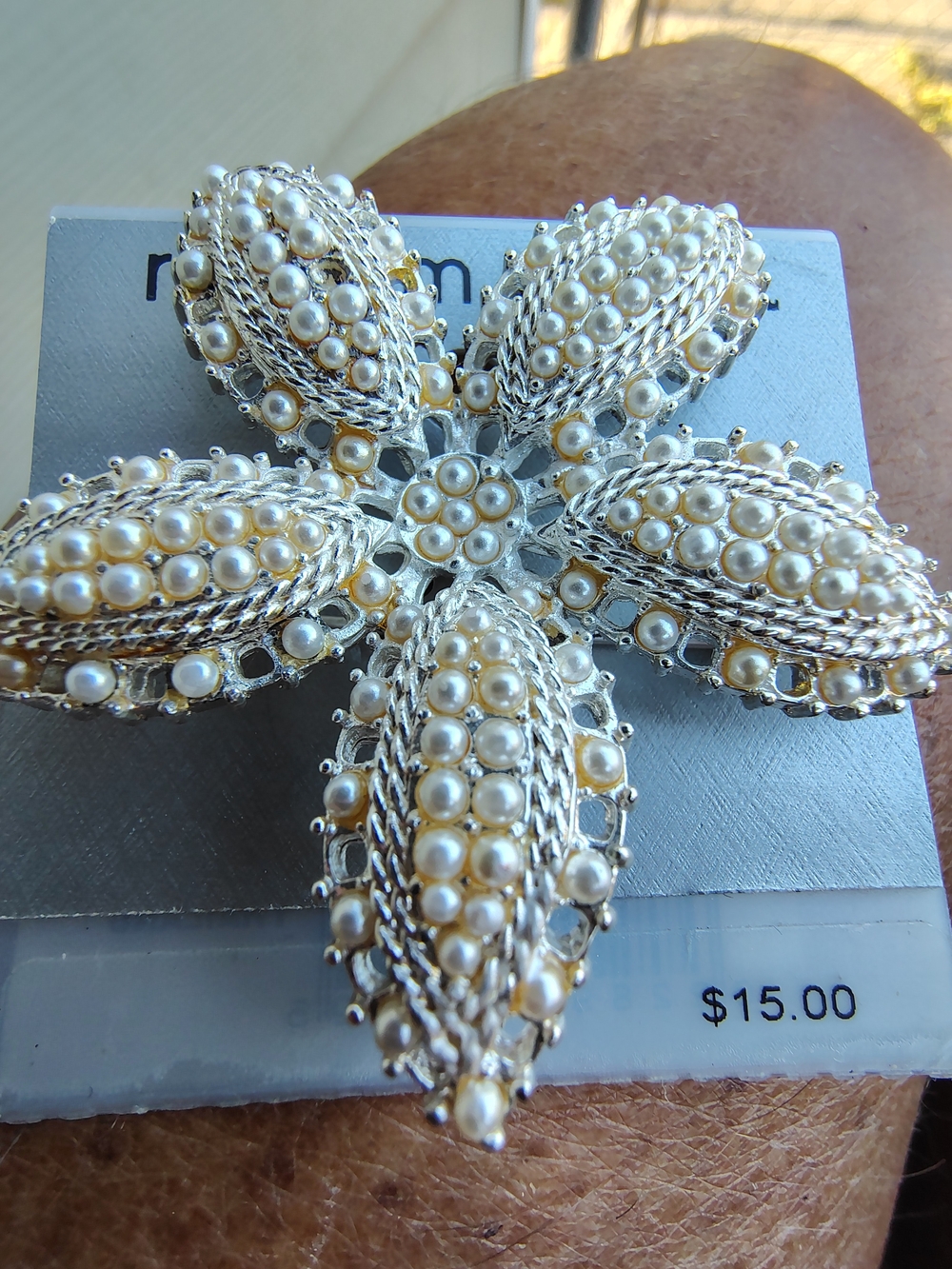 Pearl  Cluster Floral Brooch in Faux Pearls In  White & Silvertone
